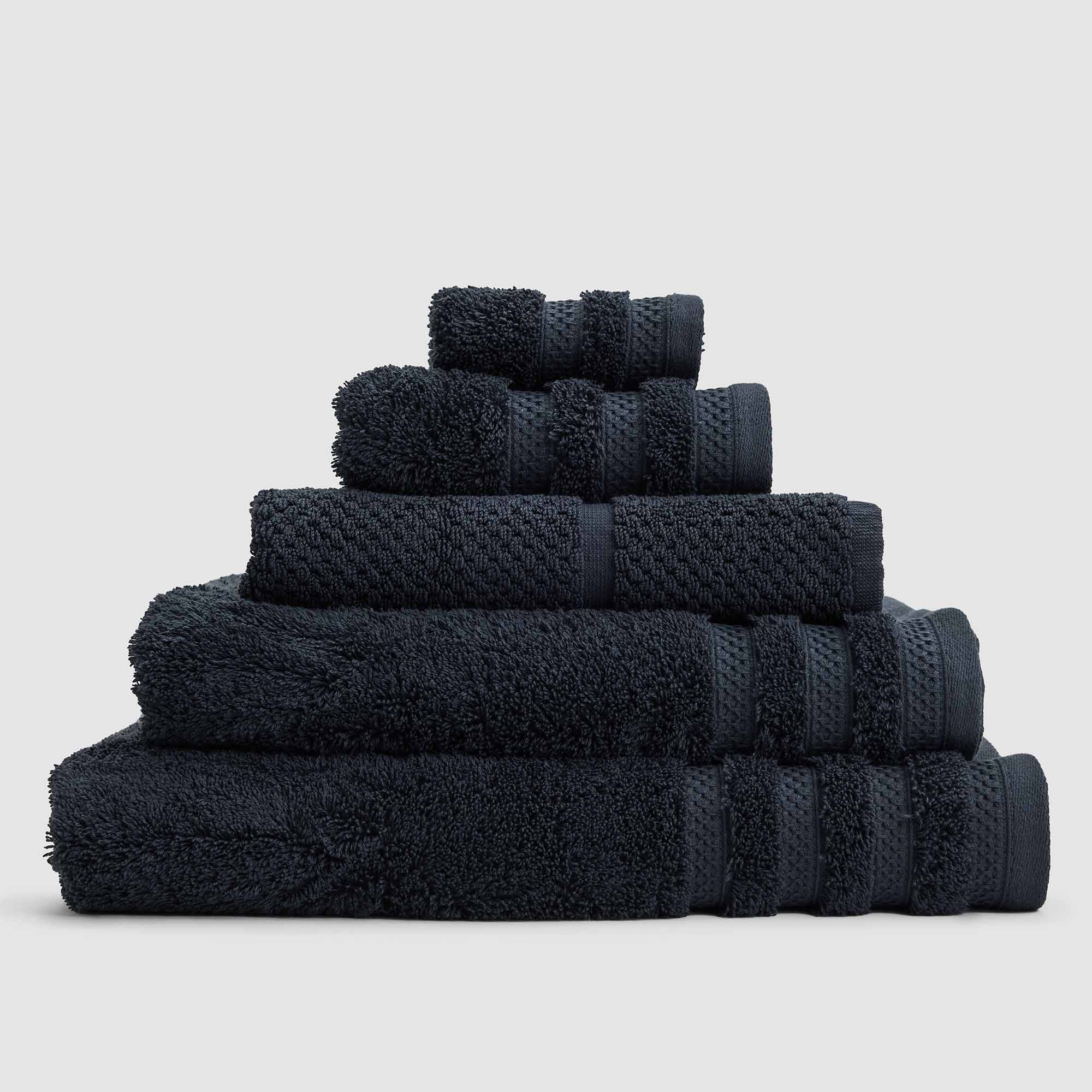 Royal Doulton Chelsea towel set in Midnight