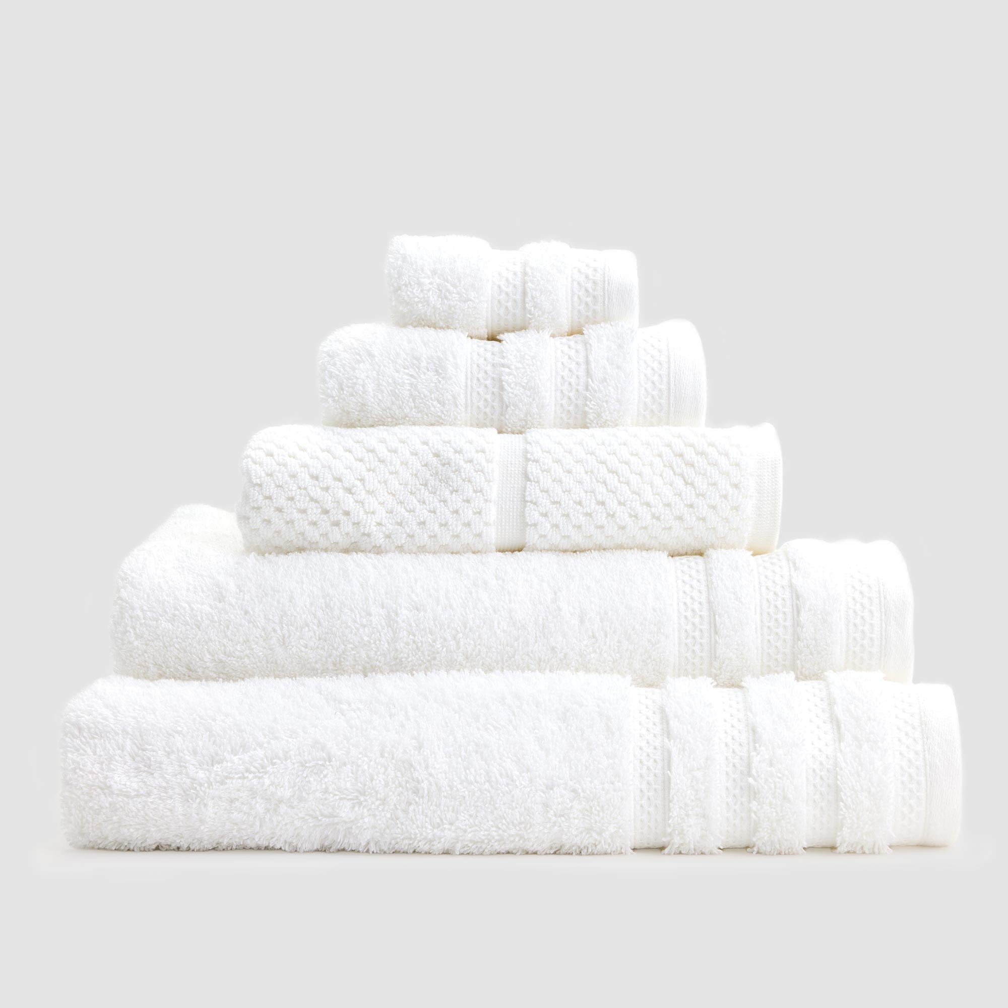 Royal Doulton Chelsea towel set in White