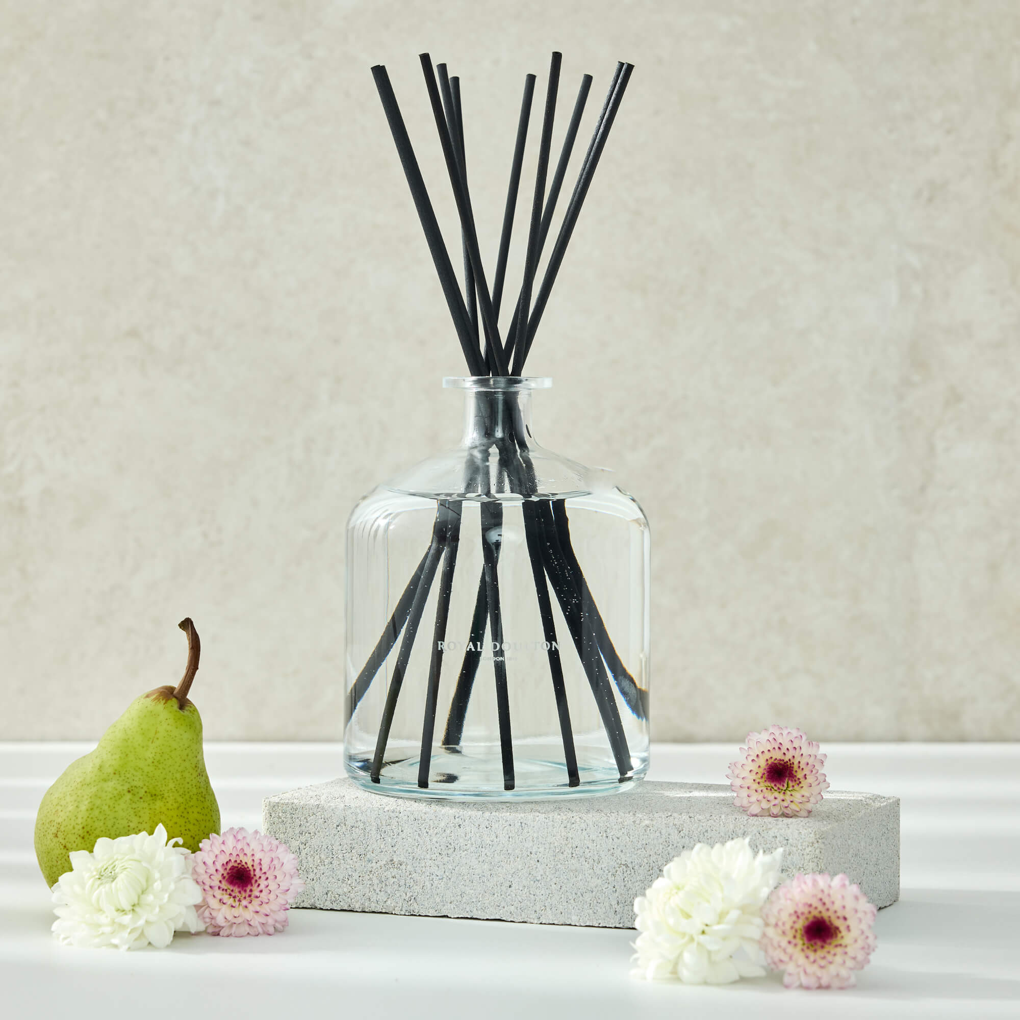 Royal Doulton Mayfair Diffuser 1000ml in White Gardenia