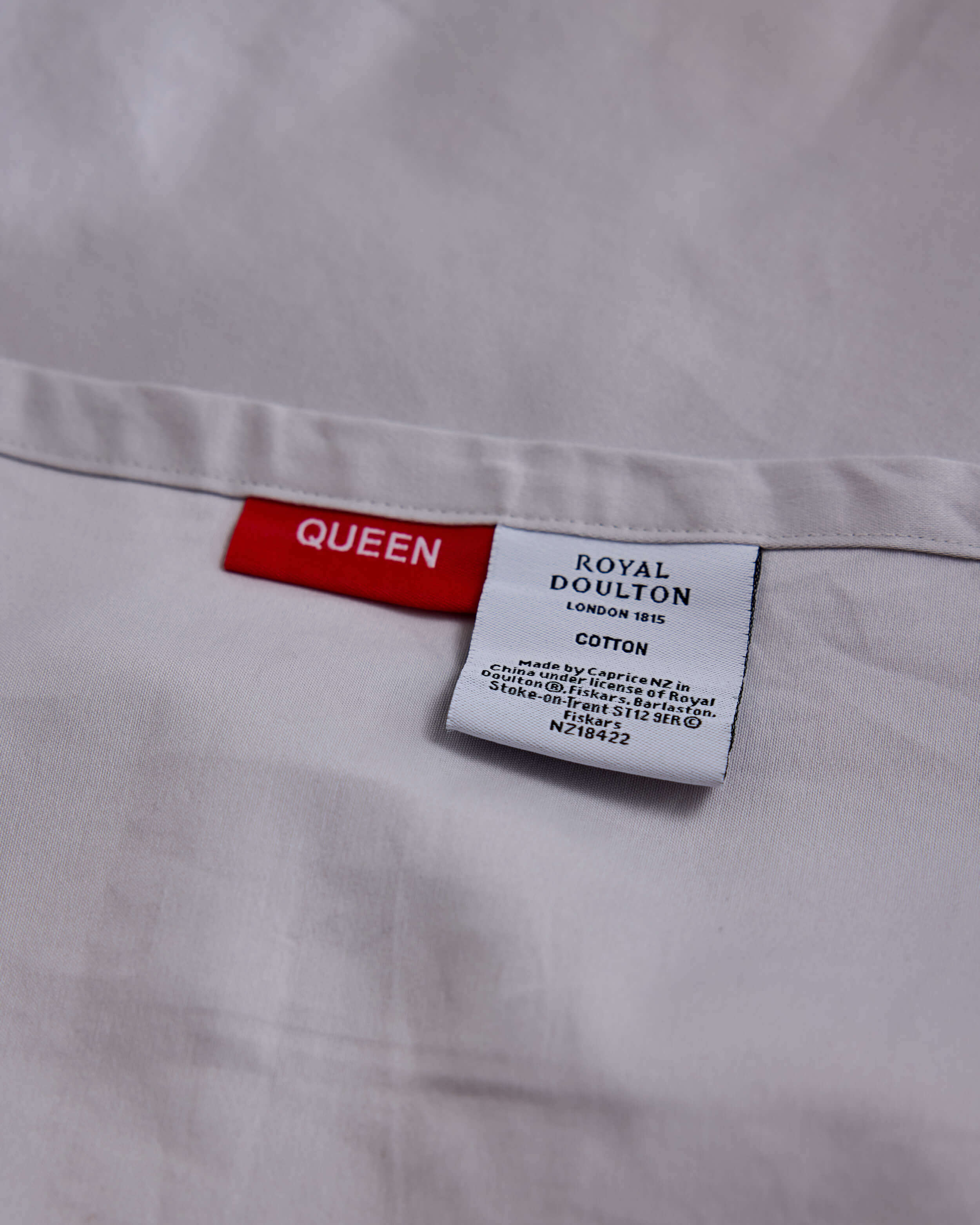 Royal Doulton sheet set care label