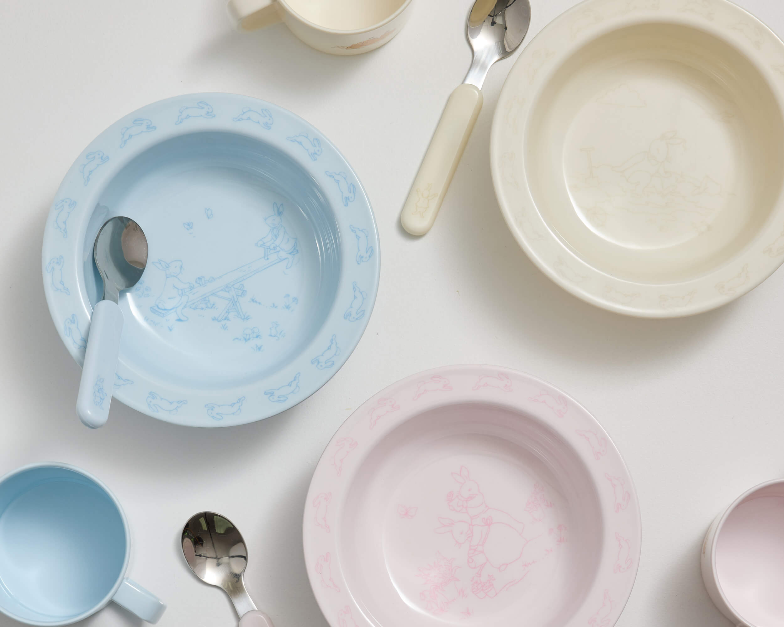 Royal Doulton Bunnykins melamine suction feeding set styled for kids mealtime